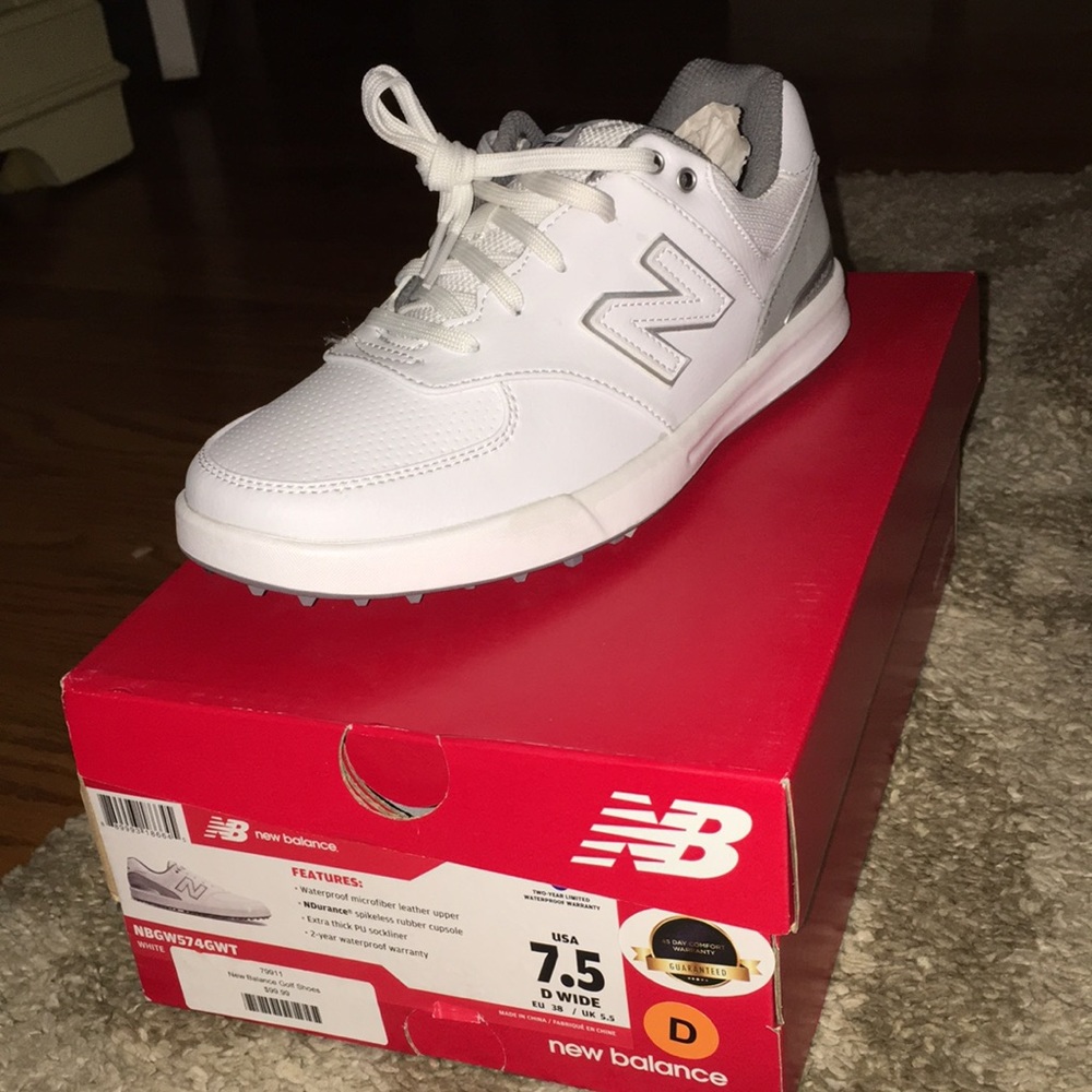 NWT New Balance golf shoe